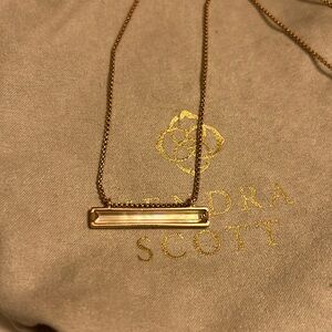 Kendra scott rose gold necklace